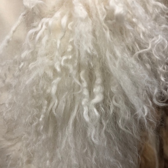 Absolutely awesome Mongolian sheep fur trim jacket - Picture 3 of 4